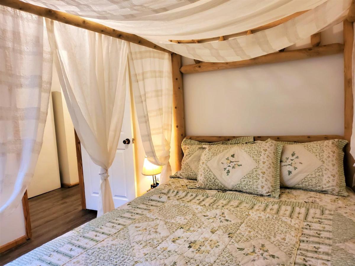 Ridge Retreat At Hearthstone Cabins And Camping - Pet Friendly เฮเลน ภายนอก รูปภาพ