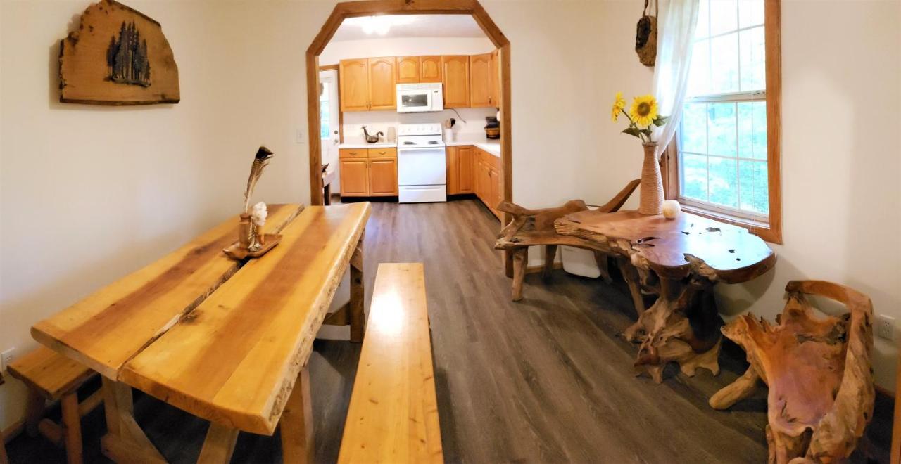 Ridge Retreat At Hearthstone Cabins And Camping - Pet Friendly เฮเลน ภายนอก รูปภาพ